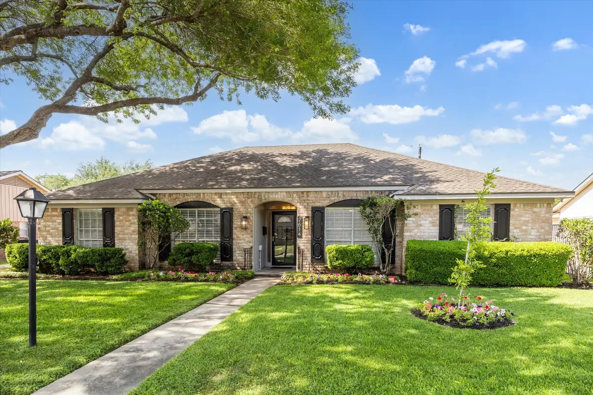 7614 Braesview Lane, Houston, TX 77071 - Image #1