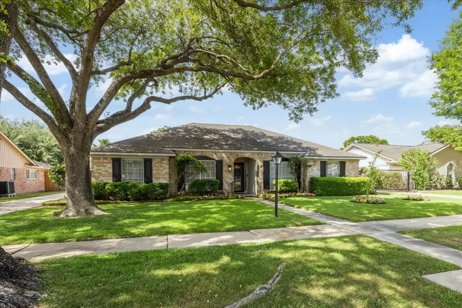 7614 Braesview Lane, Houston, TX 77071 - Image #2
