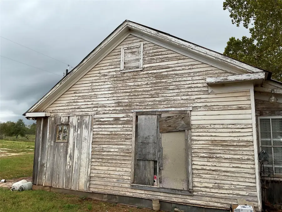 14394 Us Highway 90a W, Gonzales, TX 78629 - Image #2