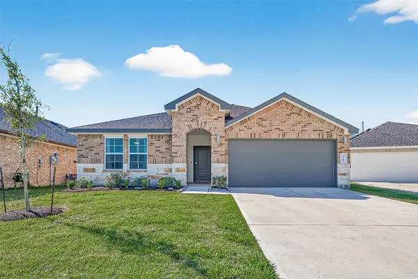 7710 Murciana Drive, Rosharon, TX 77583