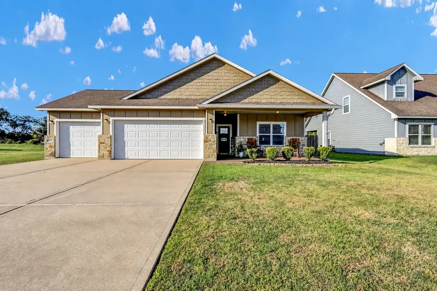 406 Wellshire Drive, West Columbia, TX 77486 - #2