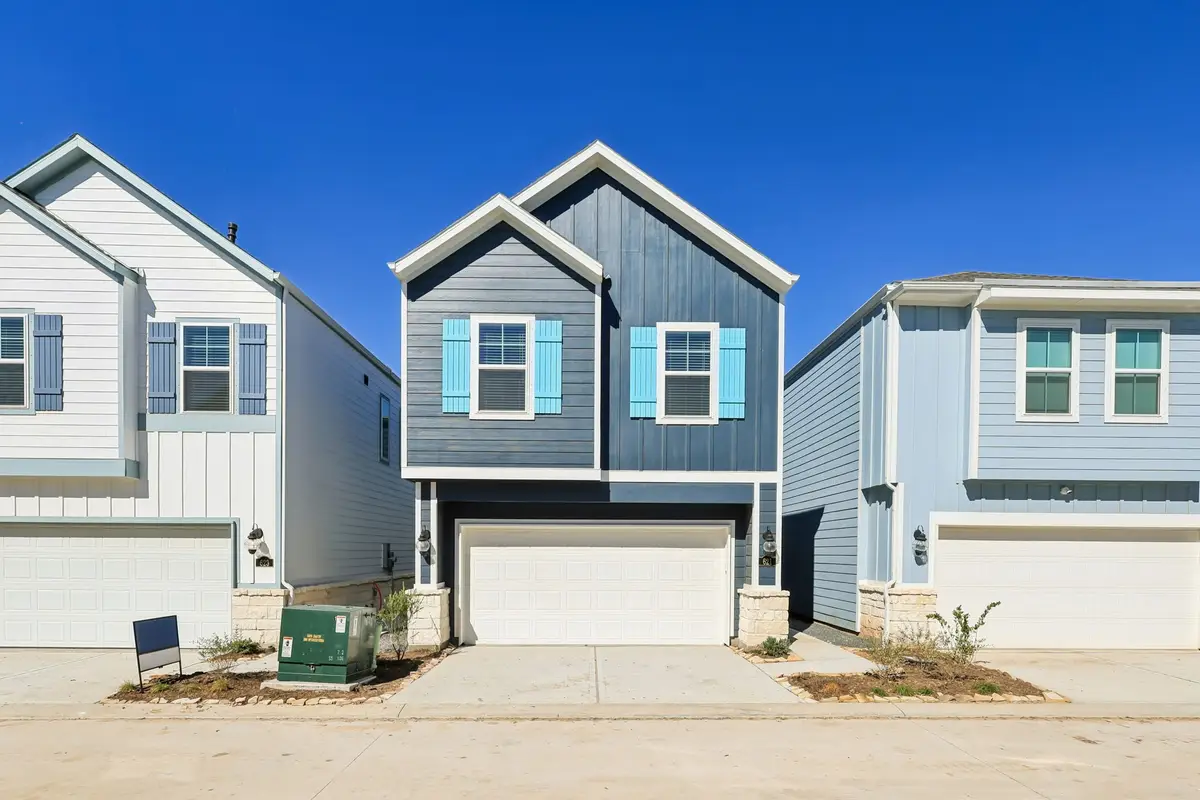 621 Sand Dollar Drive, Kemah, TX 77565 - Image #1