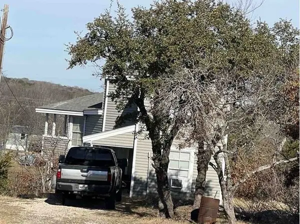 130 Lakeview Trail, Weatherford, TX 76087