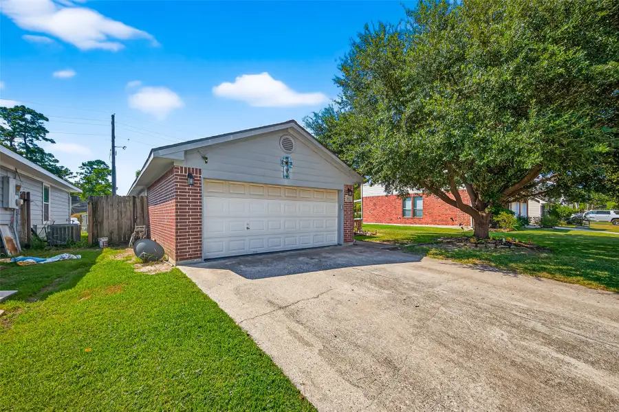 611 Sea Anchor Way, Crosby, TX 77532 - Image #3