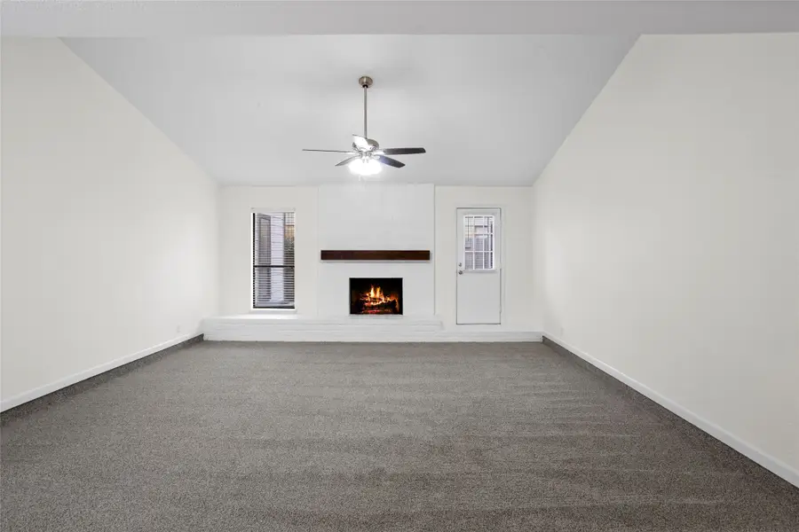 15818 Dunmoor, Houston, TX 77059 - Image #3