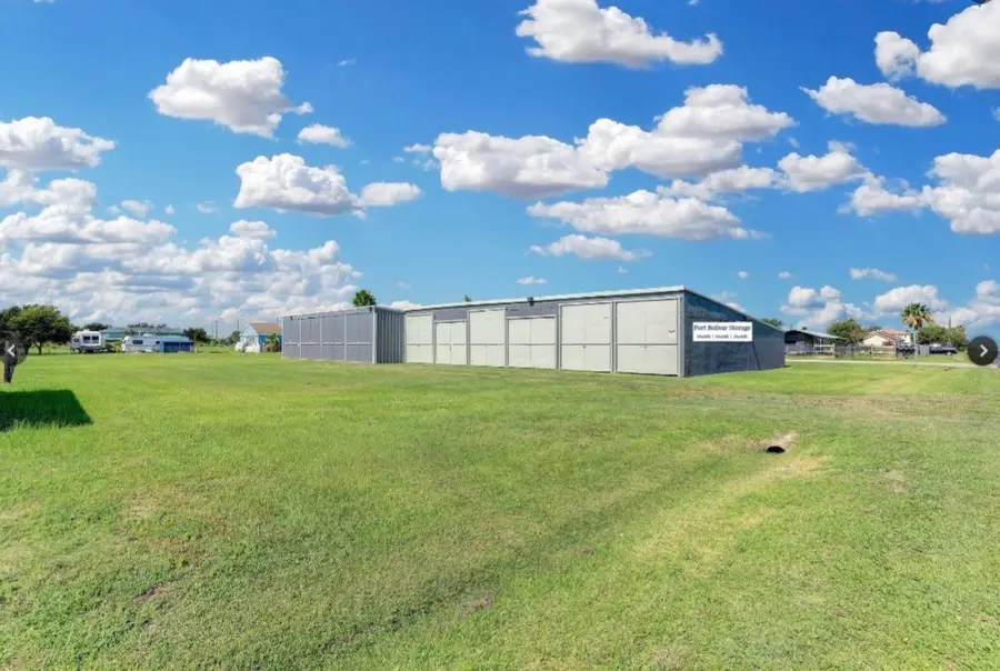 1426 Nelson Avenue, Port Bolivar, TX 77650 - #3