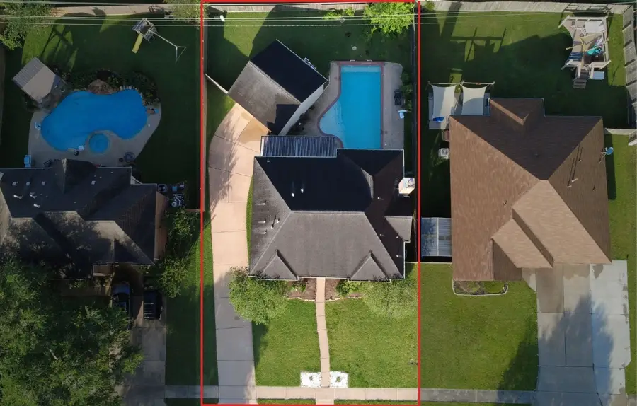 244 Plum Circle, Lake Jackson, TX 77566 - #3