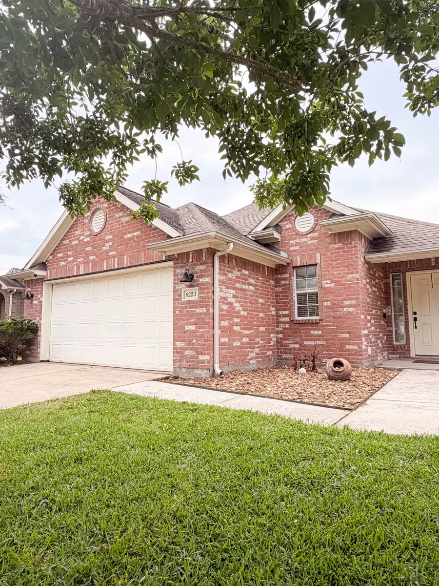 8223 Montego Bay Drive, Baytown, TX 77523 - #2