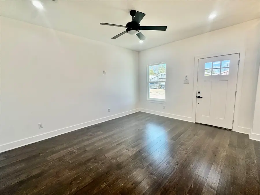 6928 Paris, Houston, TX 77021 - #2