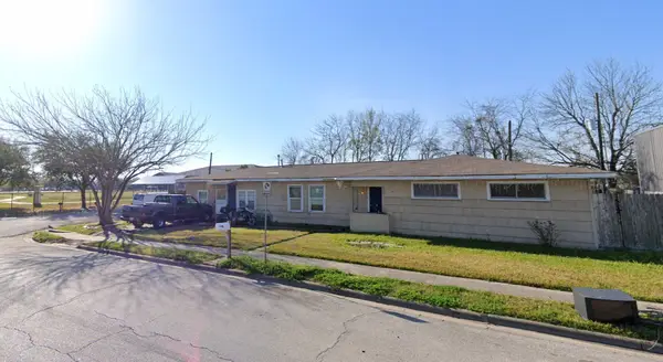 9001 Pagewood Lane Lane, Houston, TX 77063