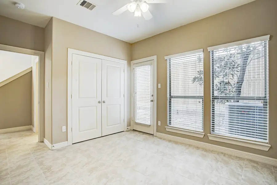 3830 Centerplaza Drive, Houston, TX 77007 - #3