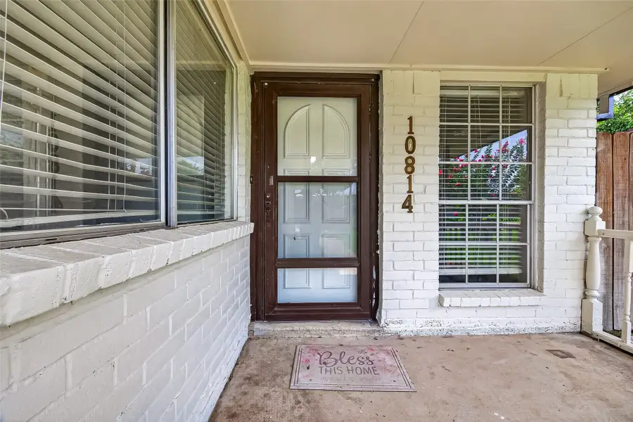 10814 Parkland Woods Drive, Sugar Land, TX 77498 - #3