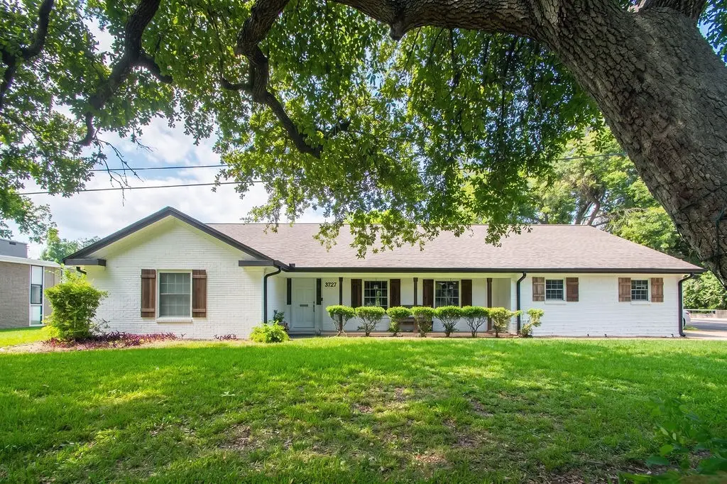 220 Oyster Creek Drive, Lake Jackson, TX 77566 - #1
