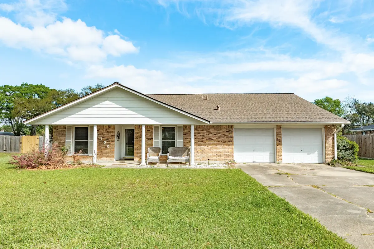 1100 Western Avenue, Angleton, TX 77515 - #1