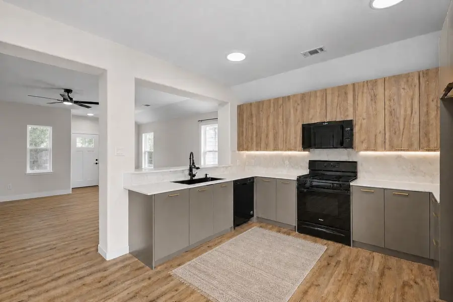 9307 Fillmont Lane, Houston, TX 77044 - #3