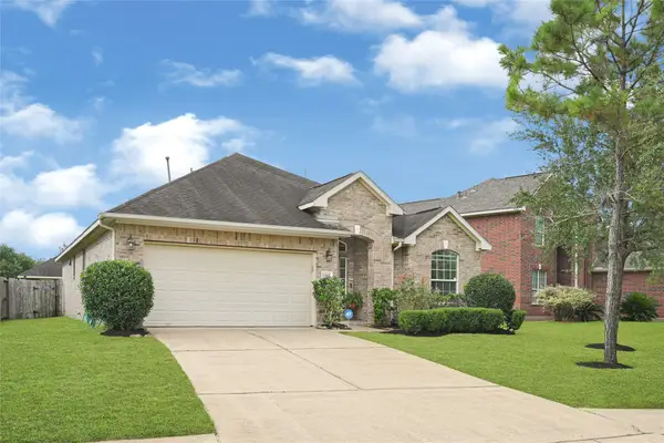13610 Summer Spring Lane, Rosharon, TX 77583