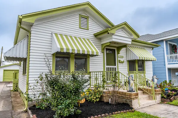 4111 Avenue T, Galveston, TX 77550