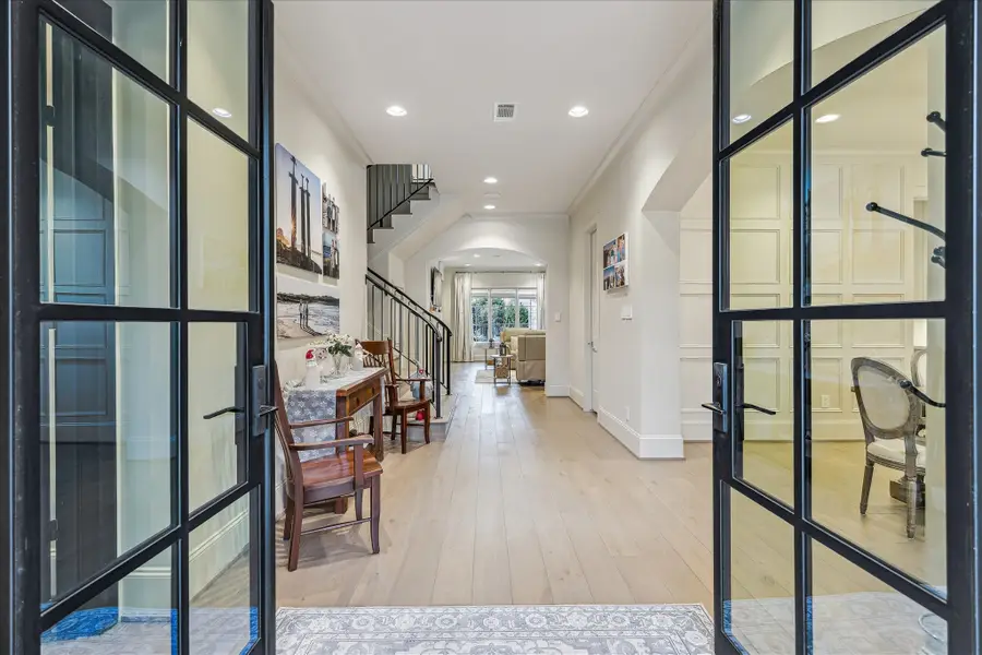 10106 Meadow Lake Lane, Houston, TX 77042 - Image #3