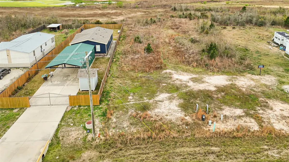 2414 County Road 117, Liberty, TX 77575 - #1