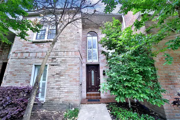 727 Bunker Hill Road #38, Houston, TX 77024