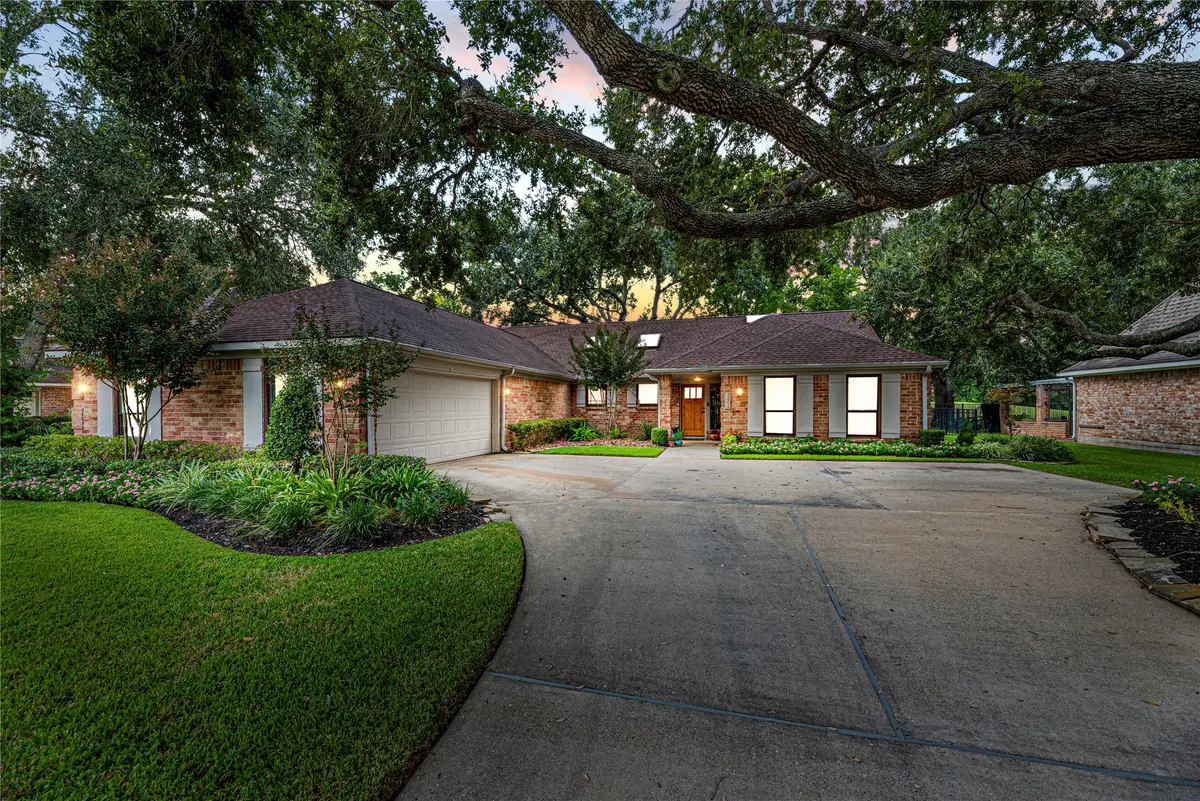 3602 E Creek Club Drive, Missouri City, TX 77459 - Image #1