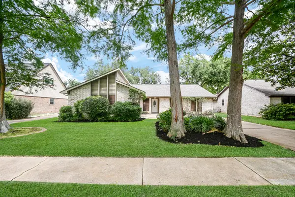 11635 Sagevale Lane, Houston, TX 77089