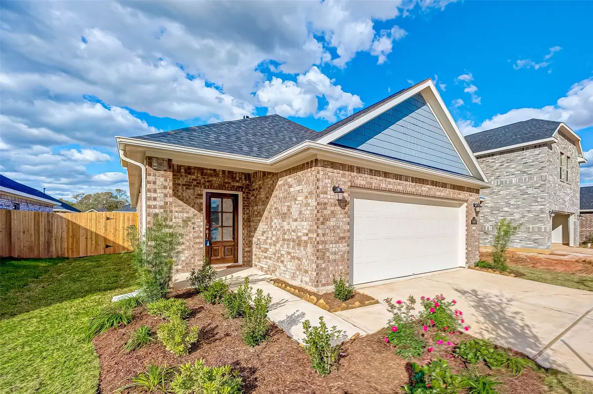 31738 Wellington Pass, Fulshear, TX 77441 - #1