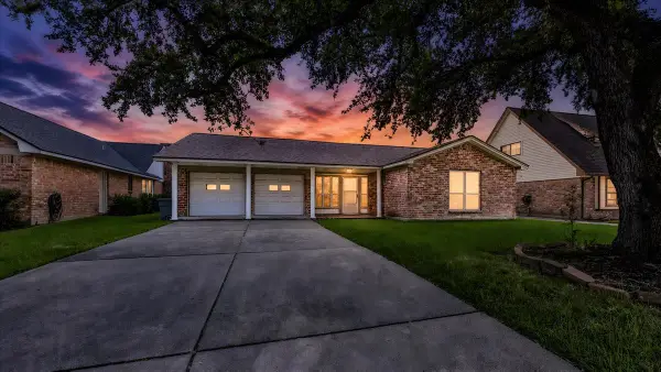 211 Andorra Lane, Houston, TX 77015
