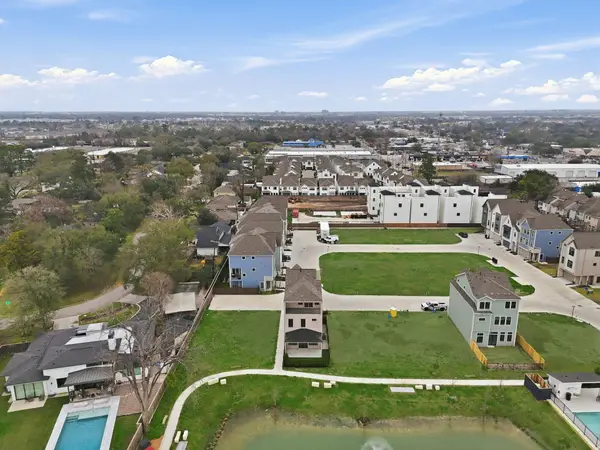 8707 Padua Lane, Houston, TX 77055