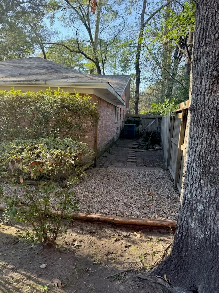 2910 Big Meadows Drive, Houston, TX 77339 - Image #3