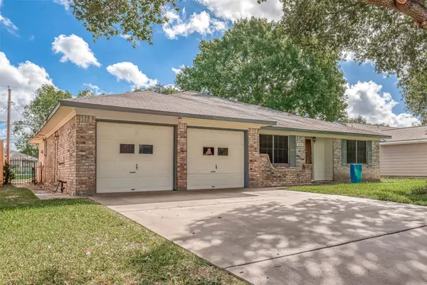 1503 Miles Street, Rosenberg, TX 77471