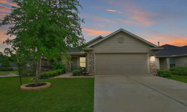 1307 Winding Willow Drive, Pinehurst, TX 77362