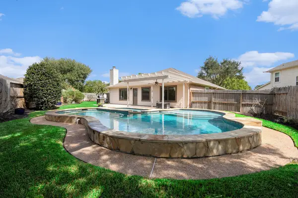 10423 Trail Ridge Court, Houston, TX 77064