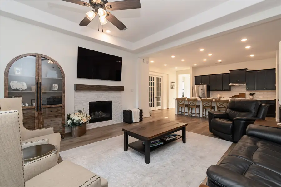1911 Fossil Ridge Drive, Richmond, TX 77469 - #3