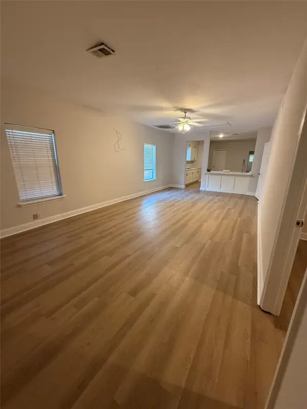 320 Delaware Street, Houston, TX 77029