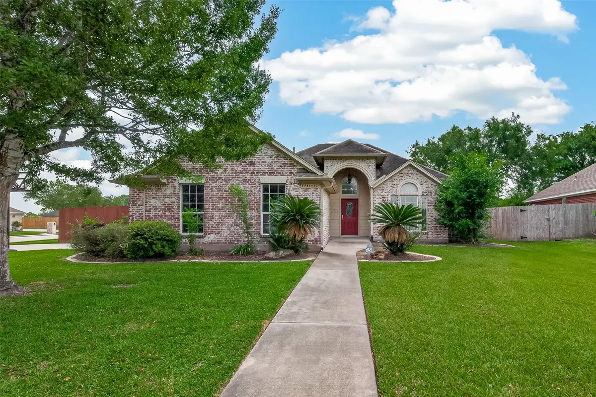 11803 Old Spanish Trail, Santa Fe, TX 77510 - #1