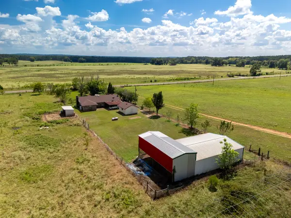 8553 Fm 227, Grapeland, TX 75844