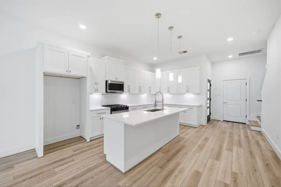 414 E 34th Street, Houston, TX 77018 - #3