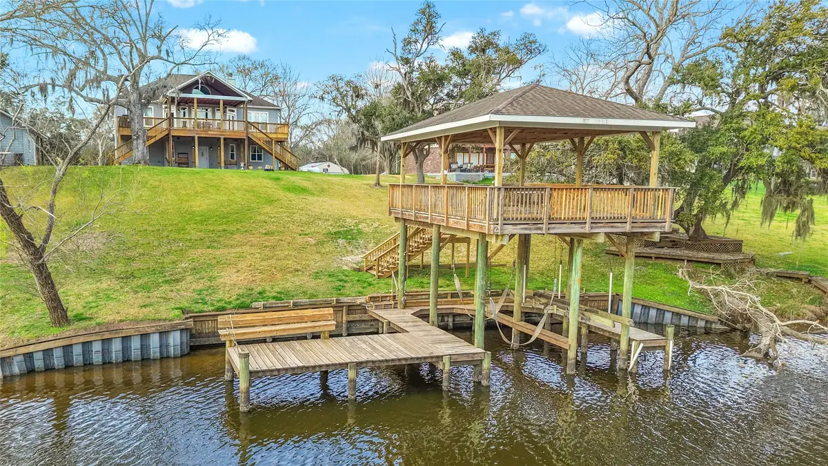 4531 County Road 502d, Sweeny, TX 77480 - #1
