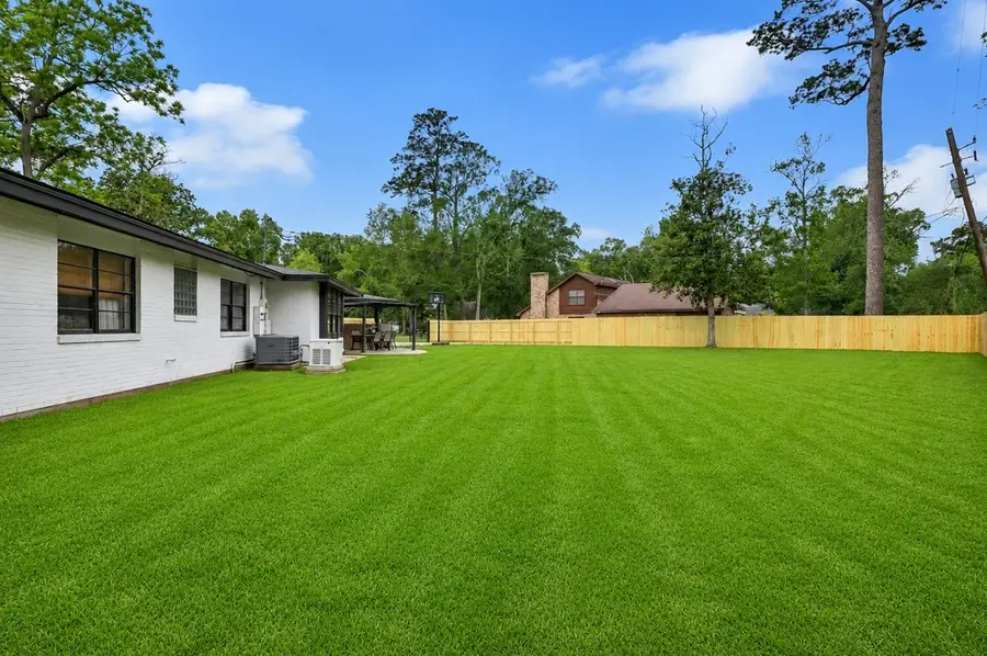 22 Sherwood Street, Dayton, TX 77535 - #3