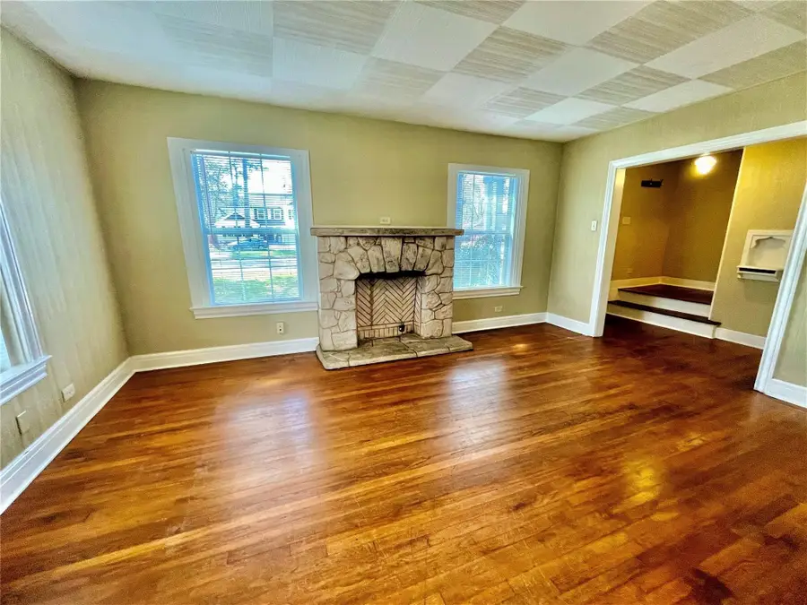 846 W 43rd Street, Houston, TX 77018 - #3