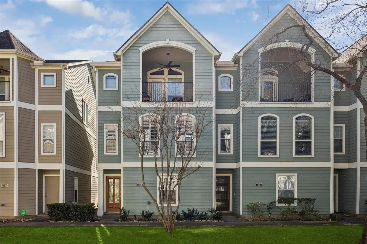 1259 W 17th Street, Houston, TX 77008 - Image #1