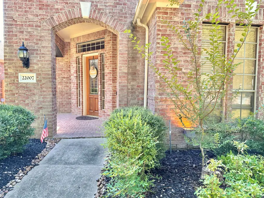 22007 Camden Bend Lane, Katy, TX 77450 - Image #2
