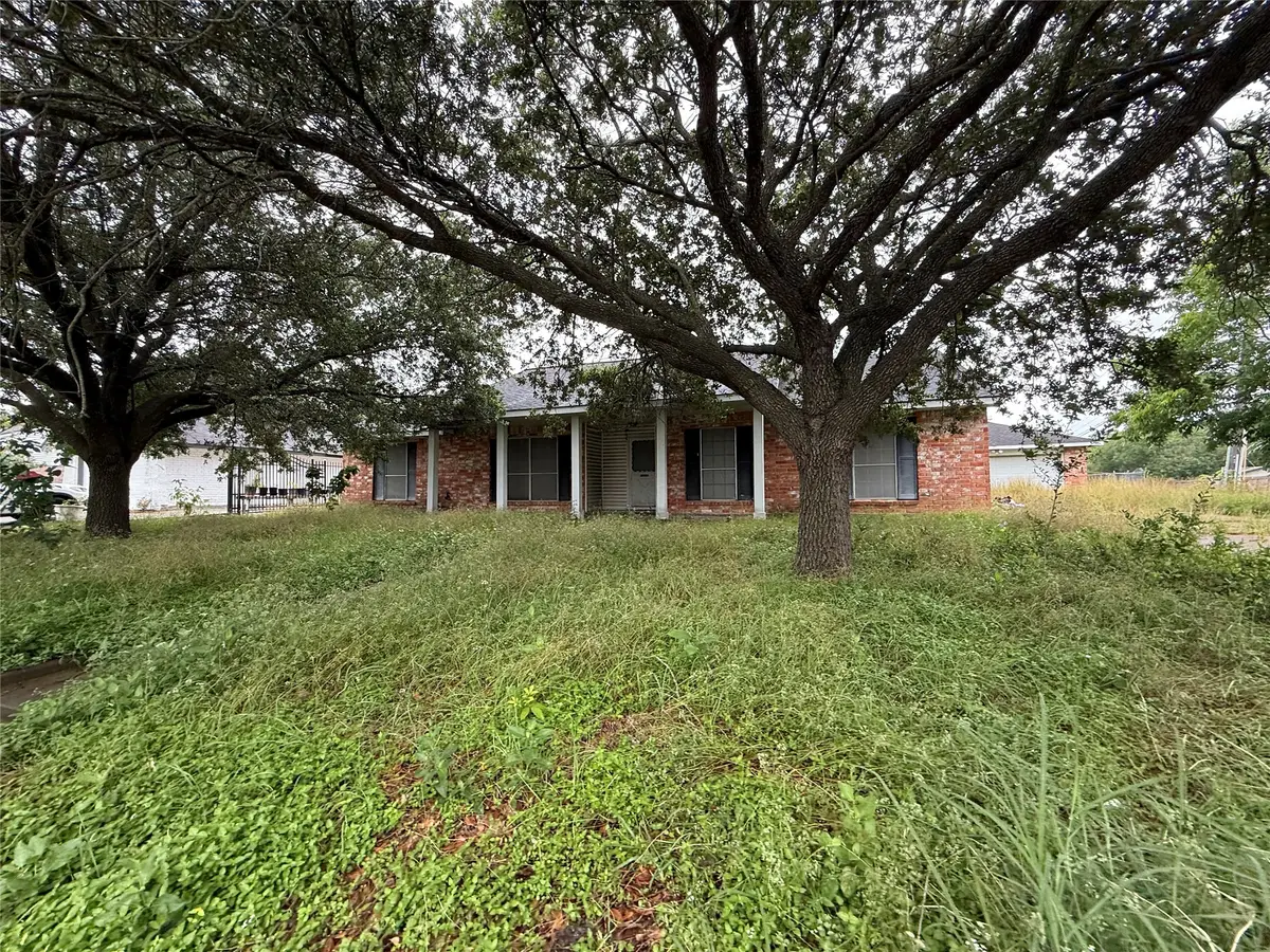 11623 W Bellfort Avenue, Houston, TX 77099 - #1