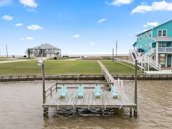 1839 County Road 230 Drive, Sargent, TX 77414