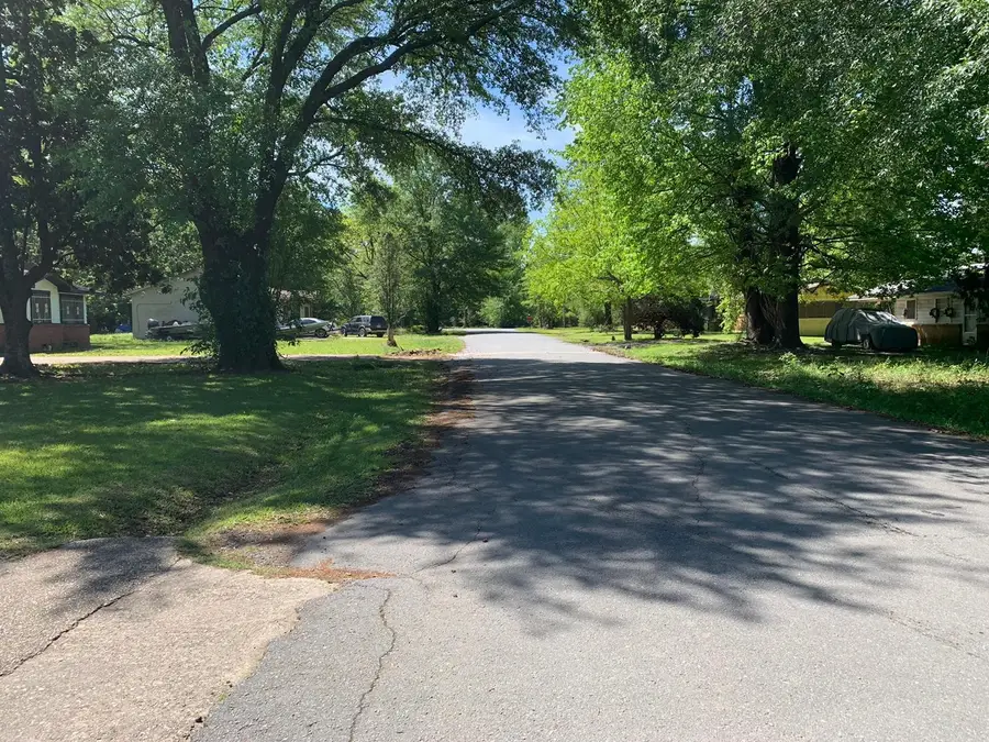 502 N Tennessee Street, Crossett, Ar 71635 - #3