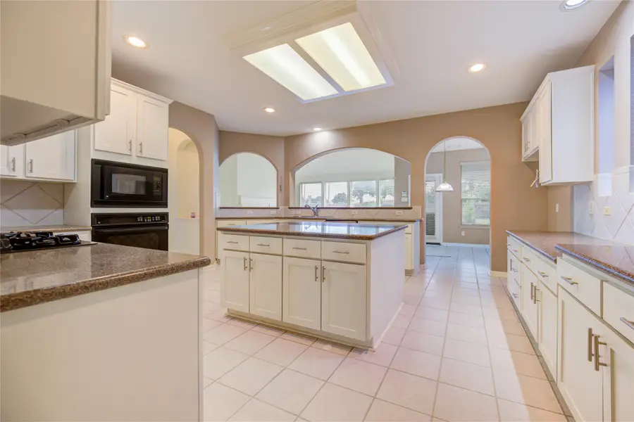 5326 Hanneck Valley Lane, Katy, TX 77450 - Image #2