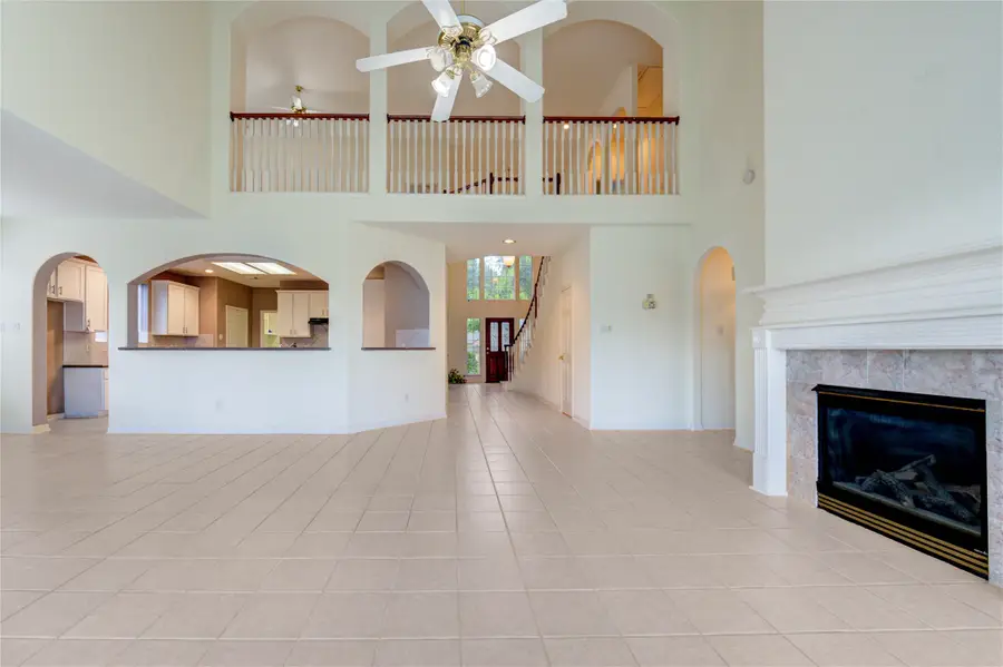 5326 Hanneck Valley Lane, Katy, TX 77450 - Image #3