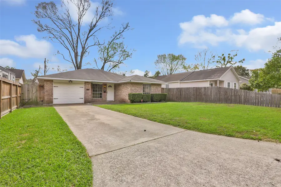 2634 Newman Street, Liberty, TX 77575 - #3