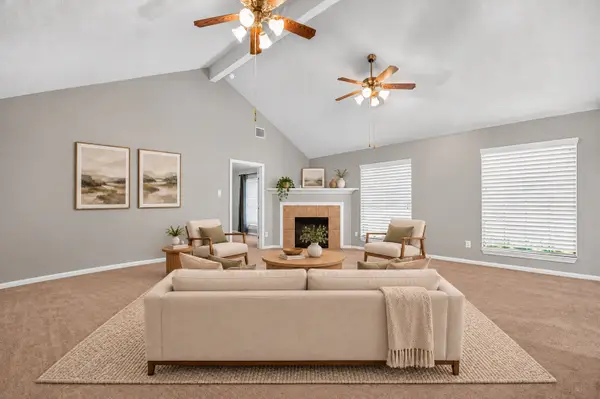 2220 Navajo Pass, League City, TX 77573